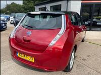 NISSAN LEAF